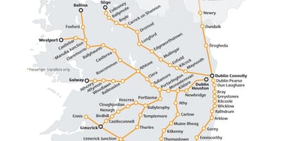 Podróż pociągiem w Irlandii mapie